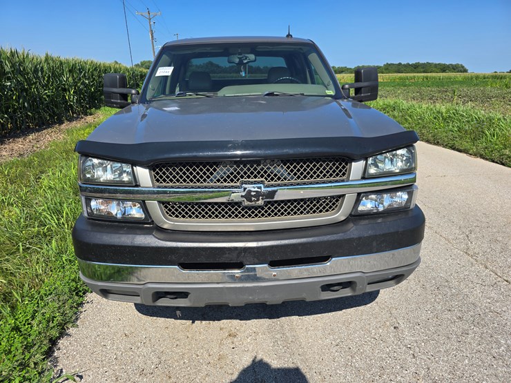 2003-chevrolet-2500-image-49