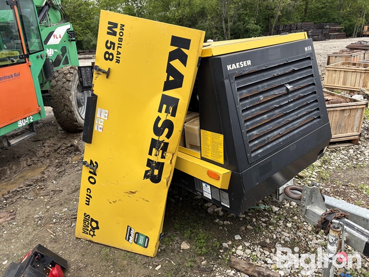 2019-kaeser-mobilair-m58-portable-air-compressor-image-10