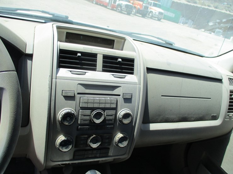 2008-ford-escape-xlt-image-9