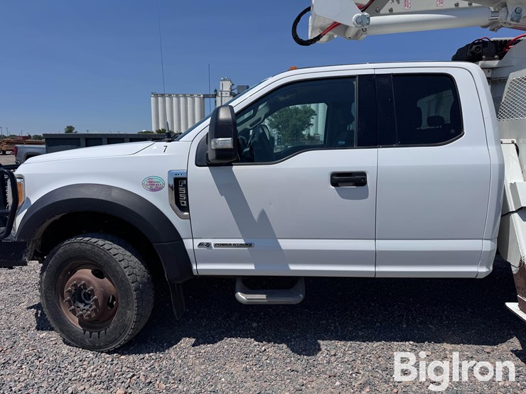 2017-ford-f550-image-9