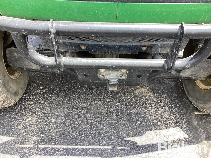 john-deere-gator-image-11