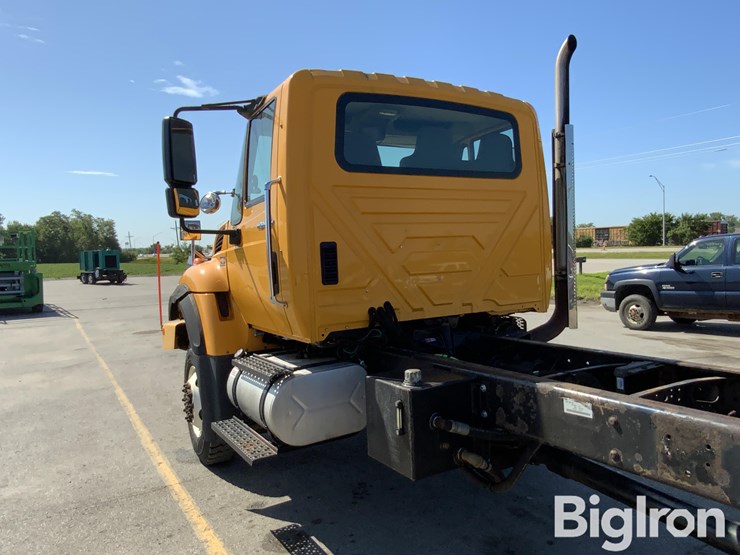 2010-international-workstar-7300-image-17