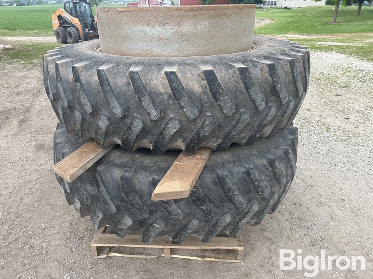 firestone-23-degree-all-traction-radial-18.4-42-clamp-duals-image-8