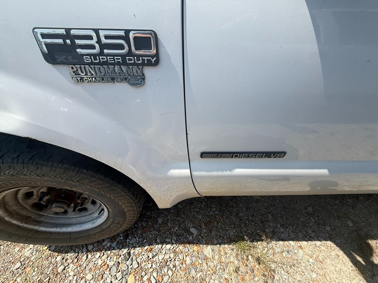 2003-ford-f350-image-32