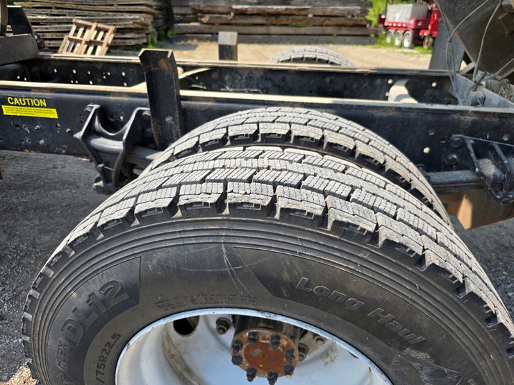 2007-international-durastar-4300-image-123