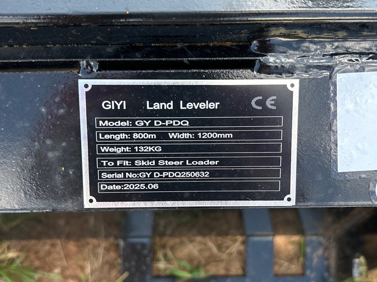 #140-•-quick-attach-land-leveler-image-3