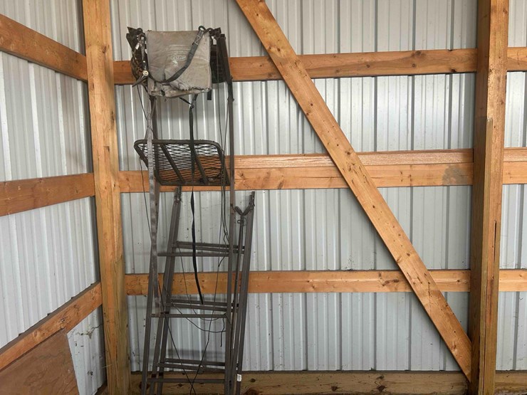 tree-stand-image-1