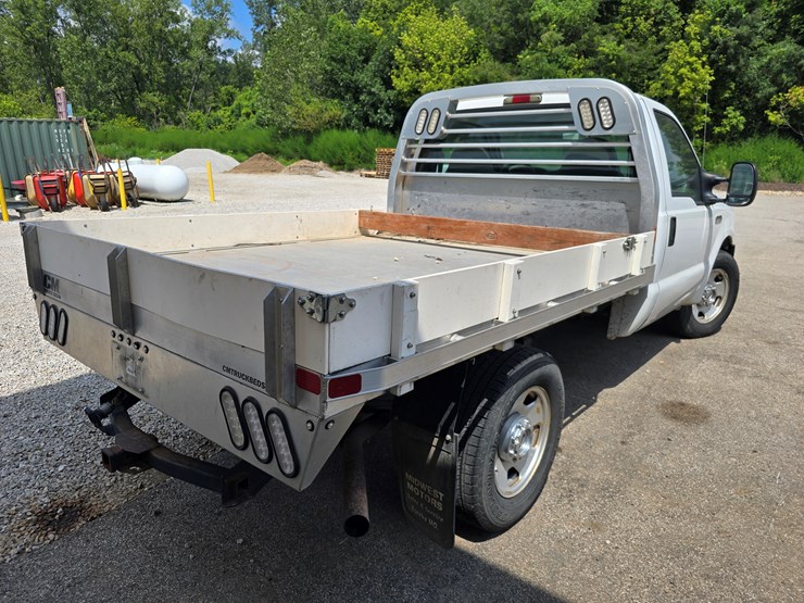 2005-ford-f350-image-21
