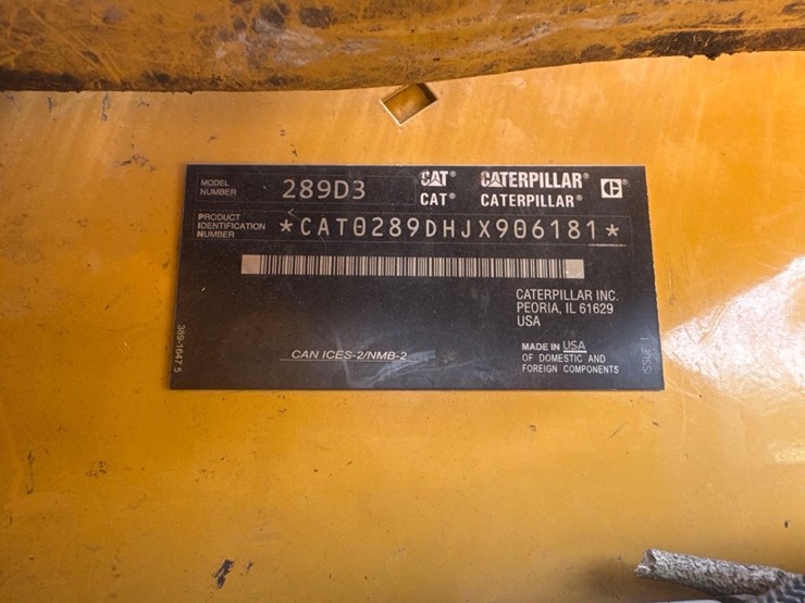 2021-caterpillar-289d3-image-16