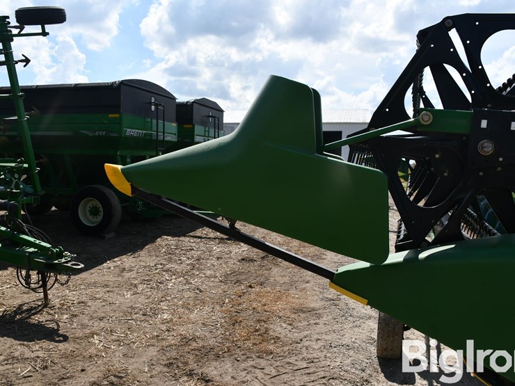 2004-john-deere-635f-image-13