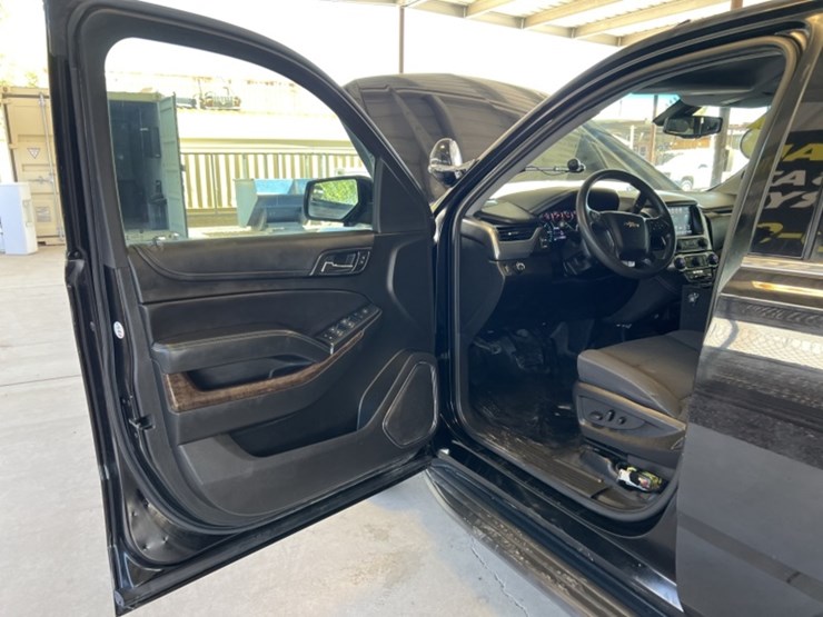 2018-chevrolet-tahoe-image-20