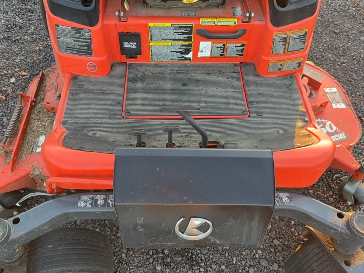 kubota-zd326-image-5