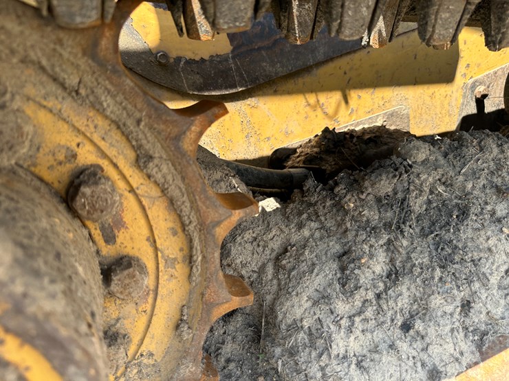 caterpillar-299c-image-13