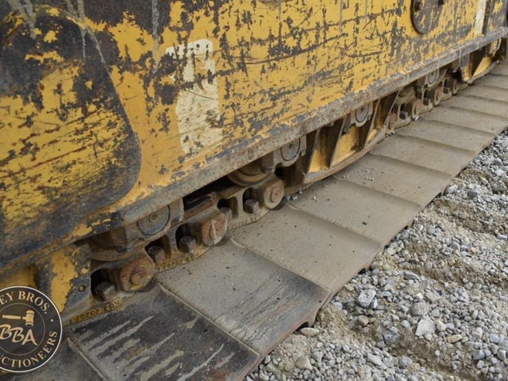 2014-komatsu-d39pxi-23-image-44