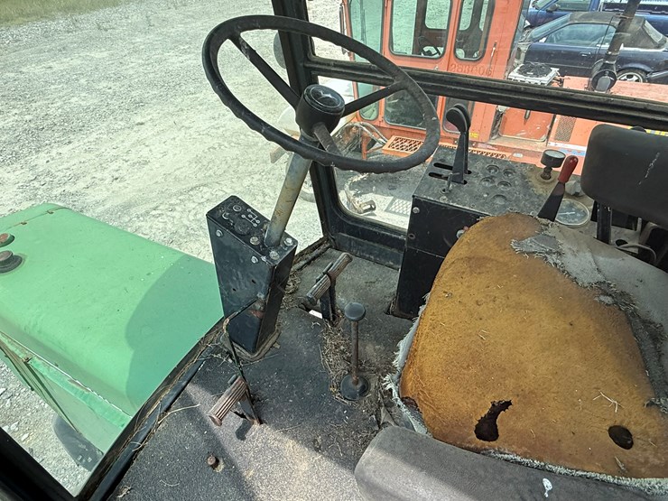 john-deere-6000-image-32