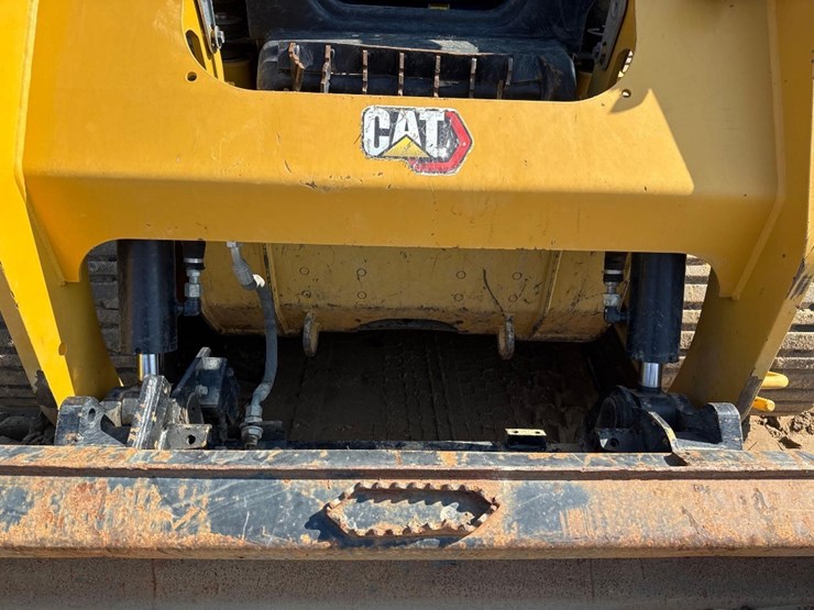 2022-caterpillar-259d3-image-20