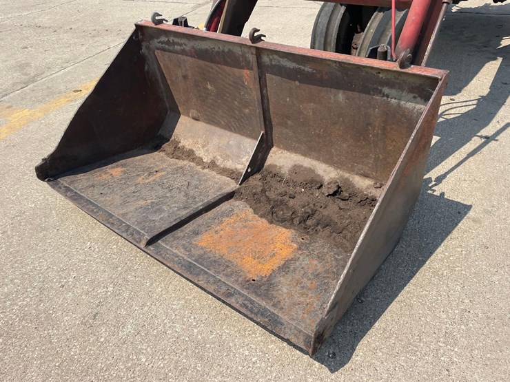 john-deere-3010-image-19
