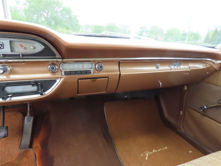 1961-ford-galaxie-2drt-ht-image-19