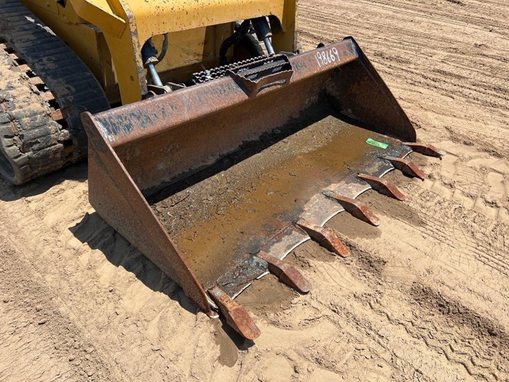 caterpillar-279d3-image-17
