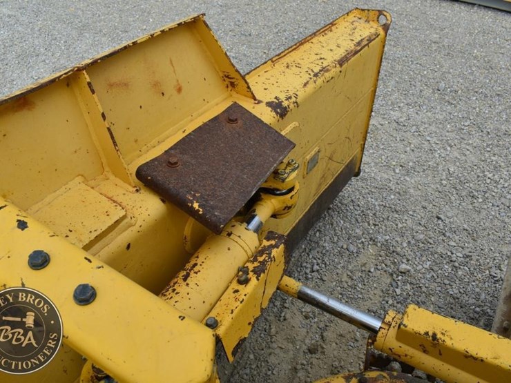 2014-komatsu-d39pxi-23-image-38