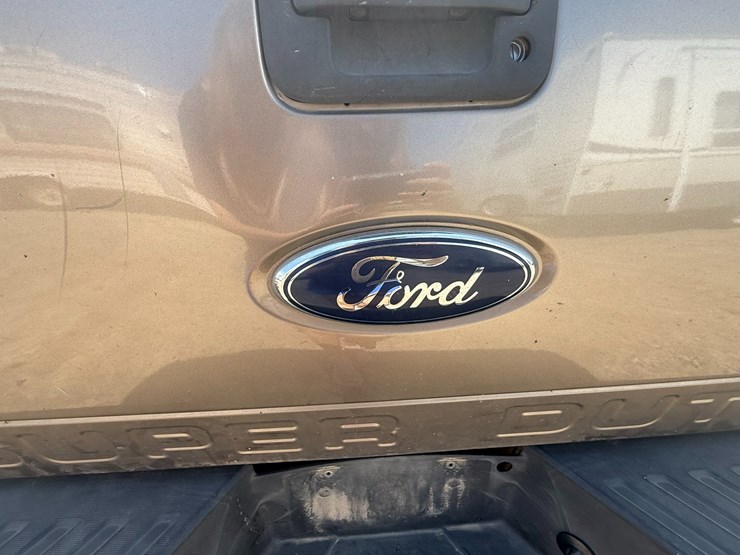 2006-ford-f250-lariat-image-10