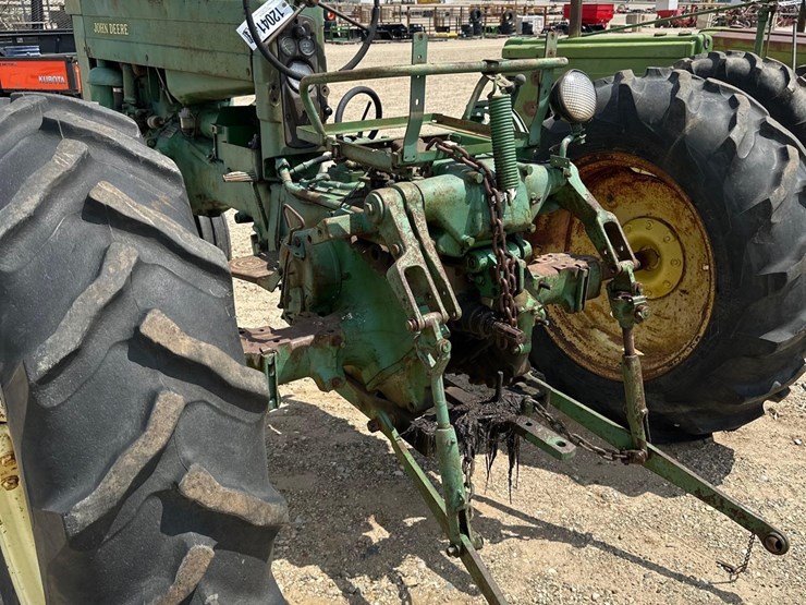 john-deere-420-image-8