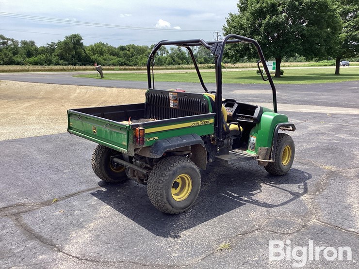 john-deere-gator-image-5