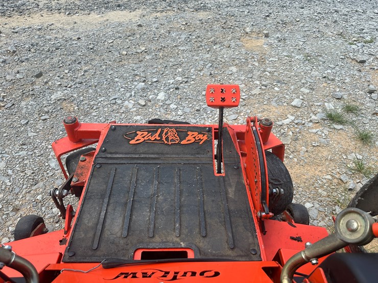 #12-•-bad-boy-out-law-zero-turn-mower-bce6030bs02131042-inv#:-25449-image-32