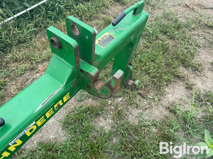 john-deere-3-pt-fast-hitch-image-11