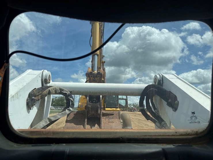 2019-bobcat-t770-image-35
