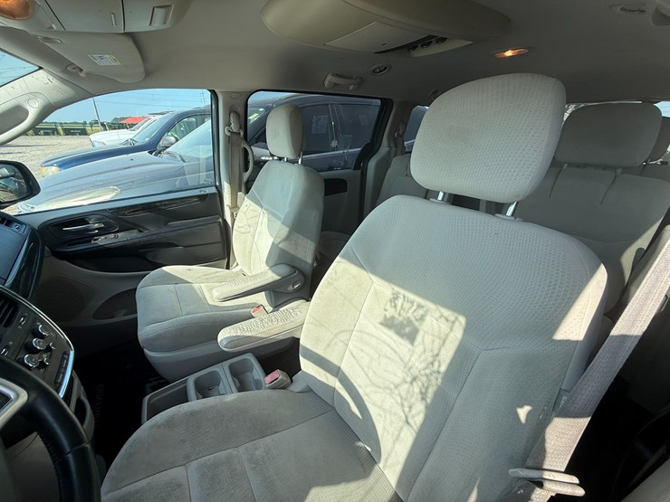 2006-dodge-grand-caravan-image-37
