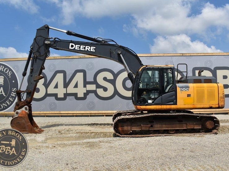 2018-deere-210g-lc-image-7