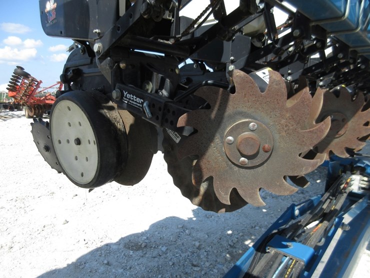 kinze-3600-image-3