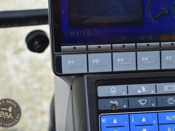 2015-komatsu-pc360-lc-11-image-82