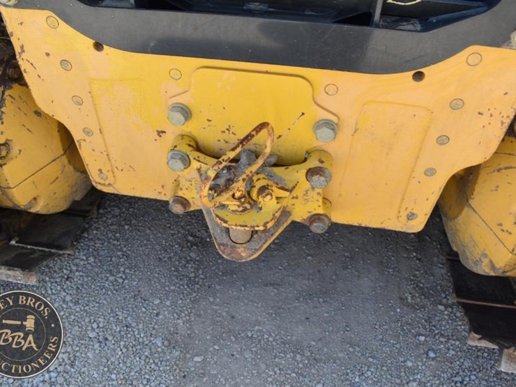 2014-komatsu-d51exi-22-image-60