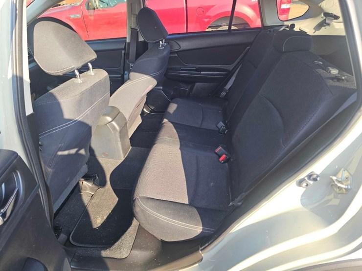 2014-subaru-crosstrek-image-5