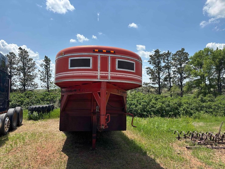 travalong-stock-trailer-image-2