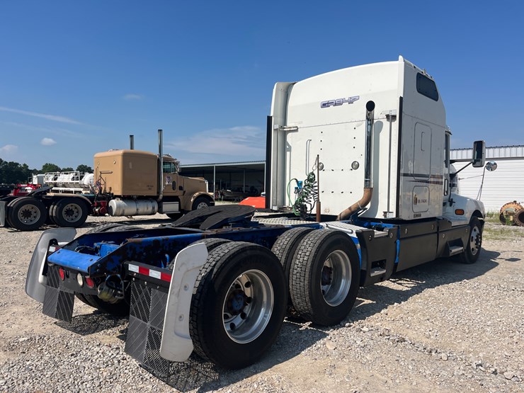 2006-kenworth-t600-image-3