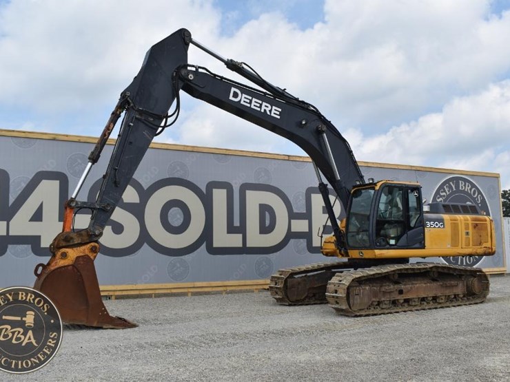 2013-deere-350g-lc-image-2