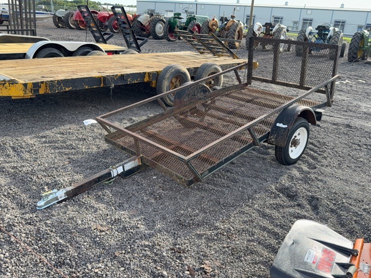 #3077-•-4'-x-8'-bumper-pull-trailer-image-1