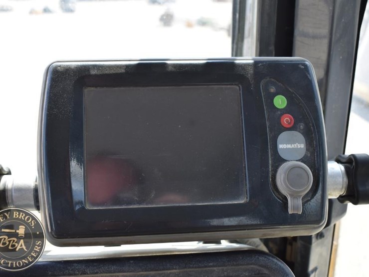 2014-komatsu-d51exi-22-image-72