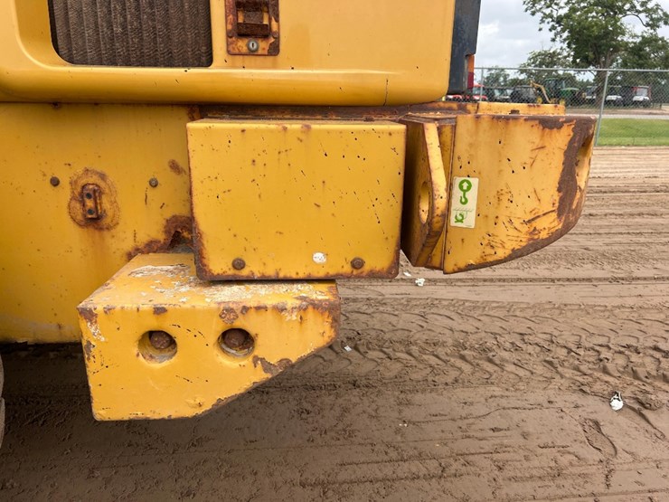 2007-caterpillar-930g-image-16