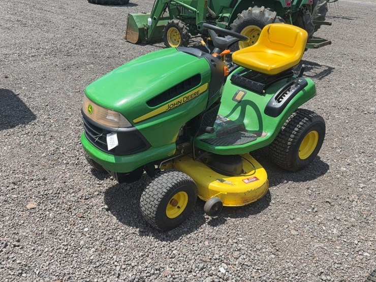 john-deere-102-image-1