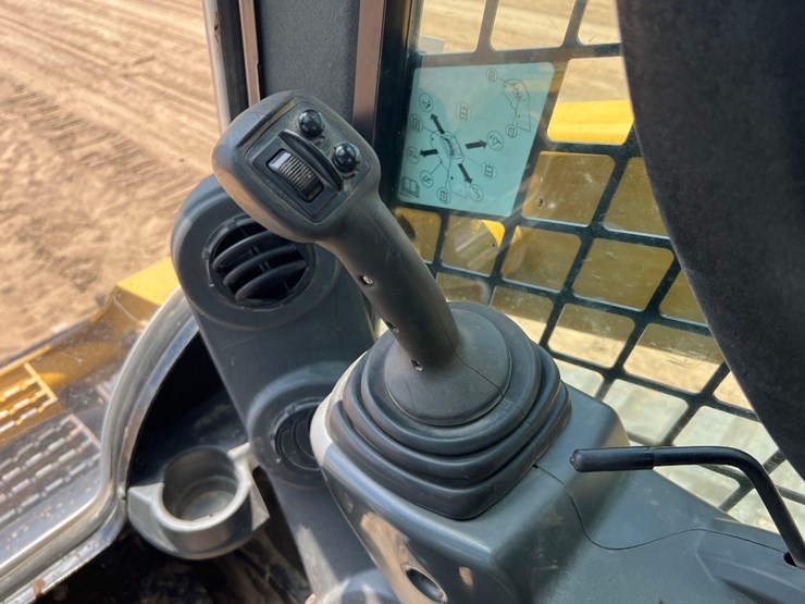 caterpillar-299d-image-29