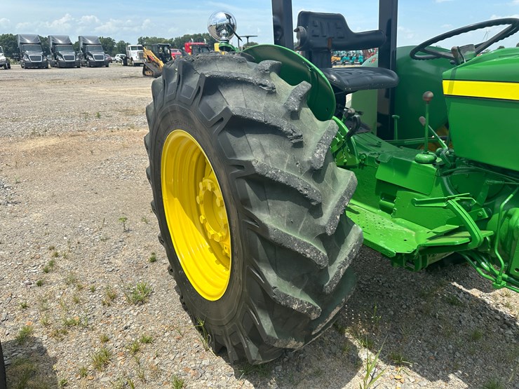 john-deere-2030-image-10