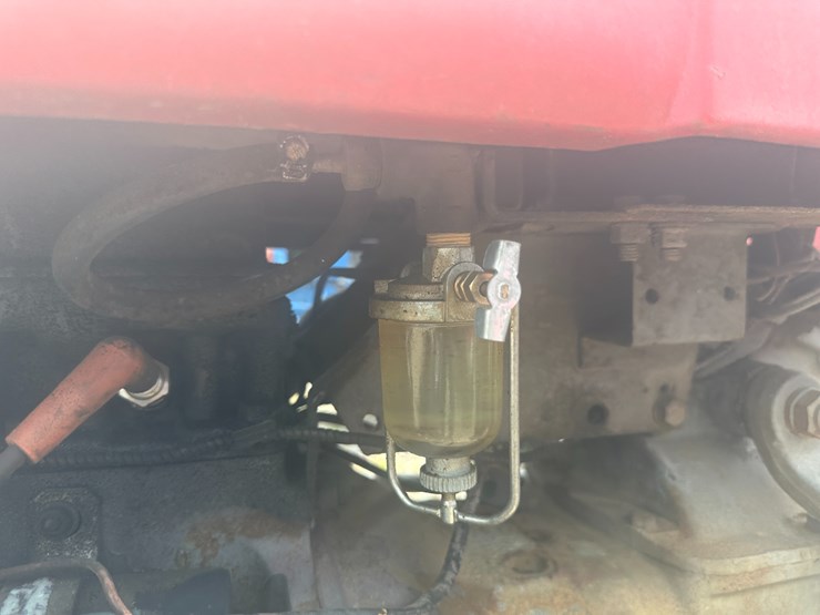 massey-ferguson-135-image-27