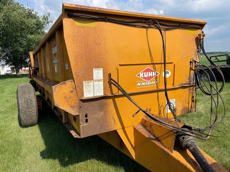 kuhn-knight-1159-image-9