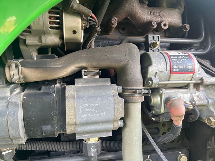 2005-john-deere-3720-image-12