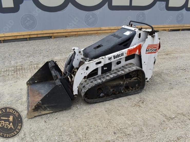 2005-bobcat-mt55-image-3