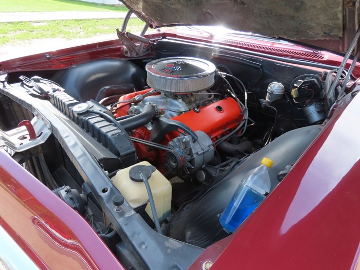 1965-chevrolet-impala-ss-image-16